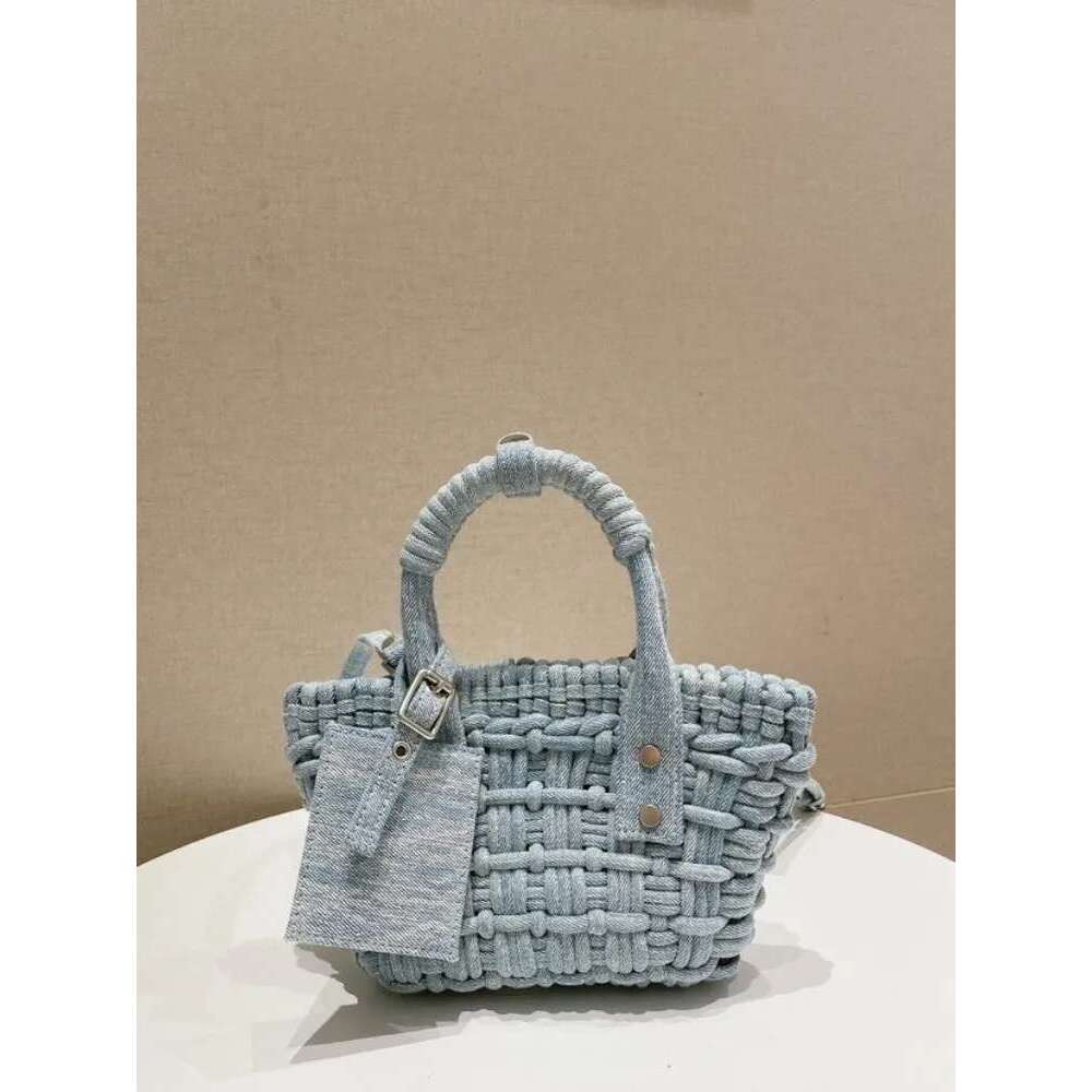 Women's Bags New Summer Crossbody Bags Fashion Woven Denim Women Light Blue Casual Totes Haruku Bucket Vintage Shoulder Bag