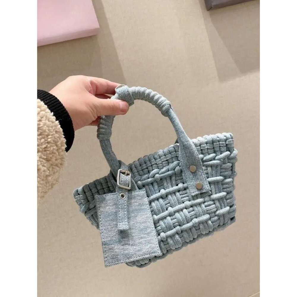 Women's Bags New Summer Crossbody Bags Fashion Woven Denim Women Light Blue Casual Totes Haruku Bucket Vintage Shoulder Bag