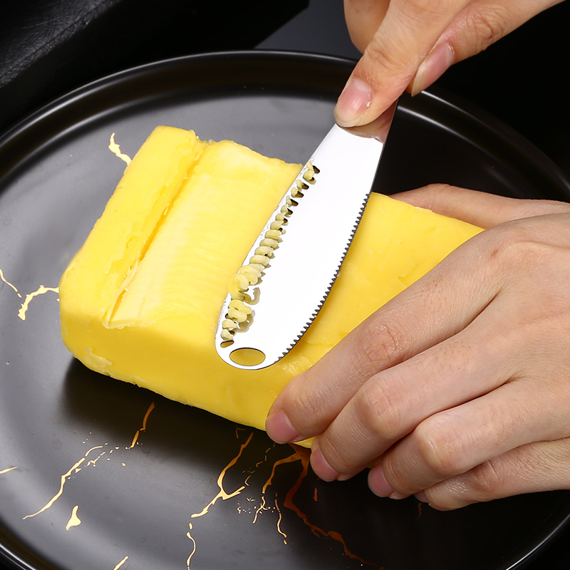 Stainless Steel Butter Spreader Knife 3 in 1 Kitchen Gadgets Cheese Grater With Serrated Edge WLL2556