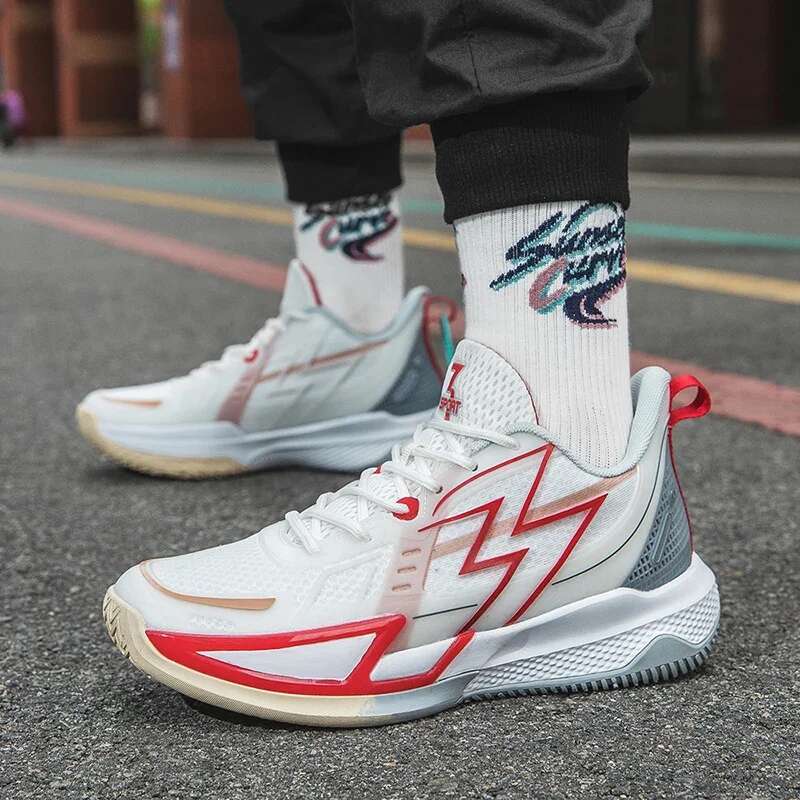 Designer Shoes Men's Comfortable Breathable Pad Anti Slip 2025 New Outdoor Carnival Sports Fashion Running Shoes Cool Men's Basketball Shoes