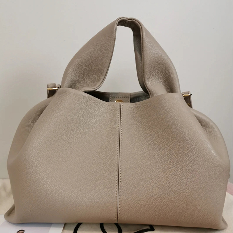 French niche brand 2025 new versatile solid color lunch box fashion handbag shoulder crossbody bag for women
