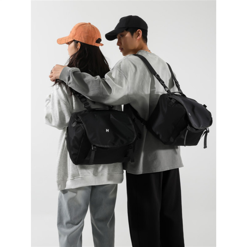 Athletic-Grade Gym Bag with Waterproof Pocket - Perfect for Yoga, Running, Cycling Enthusiasts #100-800