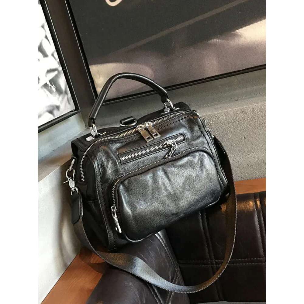 Women's Bags Black Genuine Leather Women Handbag Fashion Zipper Cowhide Totes Single Shoulder Simple Solid Color Casual Crossbody Bags