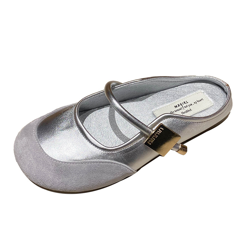 Flat bottomed slippers Designer sandal free Shipping Baotou slippers Outerwear women's travel sandals 2025