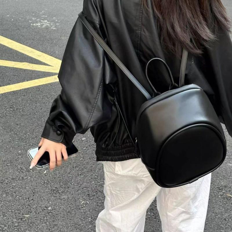 South Korea small backpack women's large capacity leisure backpack 2025 simple small backpack