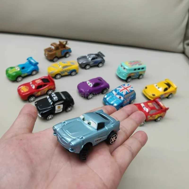 Disney Pixar Cars Back Force Lightning Mcqueen Jackson 6cm Storm Mater Model Car Accompanying Toys Kids Birthday Gifts Y240331