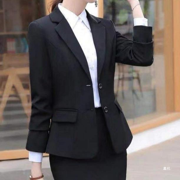 S3302Chic Professional Suit Coat for Women Ideal for Spring & Fall, Interview Ready Style