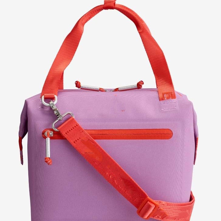 In Hand Lunch Bags All Day Julienne Mini Soft Cooler Box Carry-All for 40oz Cup Crossbody Bag with Phone Pocket for Cups Accessories 0402