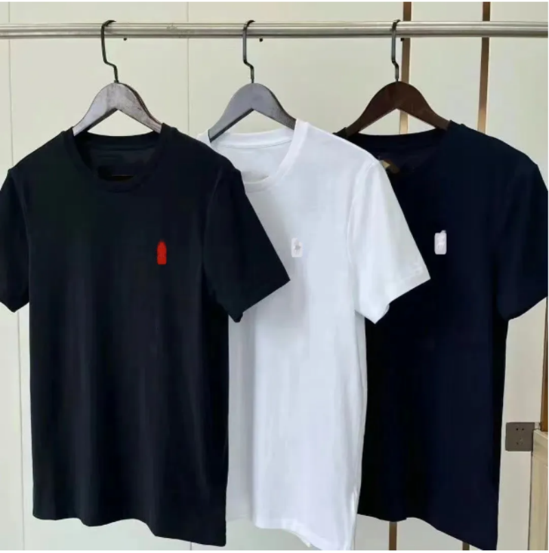 Designer Shirts T Shirt Mens Womens Embroideried Badge Cotton Short Sleeve Round Neck Skateboard Family Tops Tees Size S-3XL