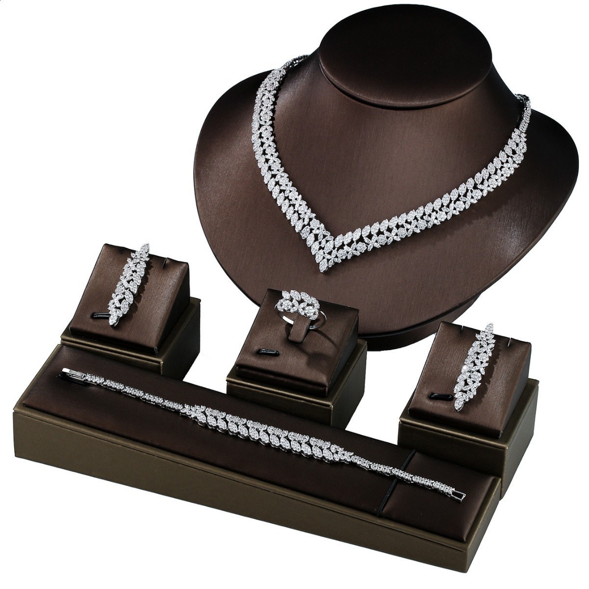 Nigeria 4pcs Bridal Zirconia Jewelry Sets For Women Party Dubai Nigeria platinum plating CZ Crystal Wedding Jewelry Sets 241016