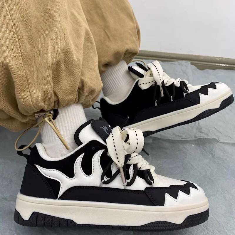 Designer Shoes 2025 New Sports Shoes Men's Retro Trend College Style Graffiti Couple Fashion Outdoor Men's Skateboard Shoes Men's And W