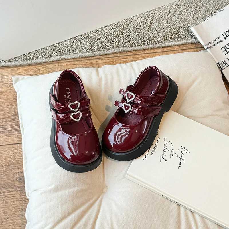 Spring Wine Childrens Leather Shoes Red and Black Elegant Girl Mary Jens Short and Fat Hook and Loop Beautiful and Comfortable Childrens Shoes 26-36XJ