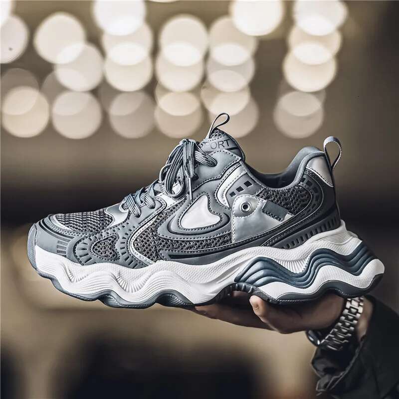 Designer Shoes Men's Brand Couple Walking Men's Designer Thick Soled Mesh Breathable Breadcrumbs Women's Casual Sports Shoes Tire Shoes