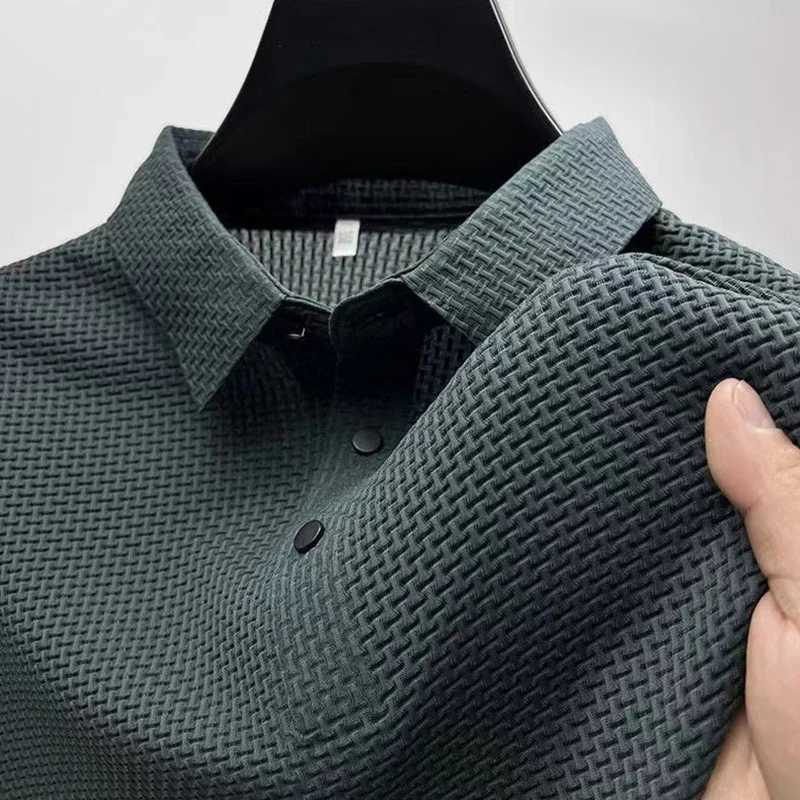 2025 Mens Business Casual Short Sleeved Bone Flower Solid Color Polo Shirt Fashion Breathable Comfortable Summer Versatile Top XJ250725