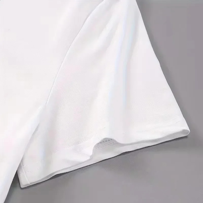 Womens Korean style white short sleeved Tshirt womens summer loose n retro casual toplevel clothing 250324