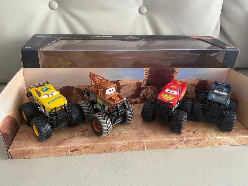 Disney Pixar Cars Off Road Vehicle Pullback Cars 4pcs/set Lightning Mcqueen Alloy Car Model Set Kids Birthday Gift Toys Y240331