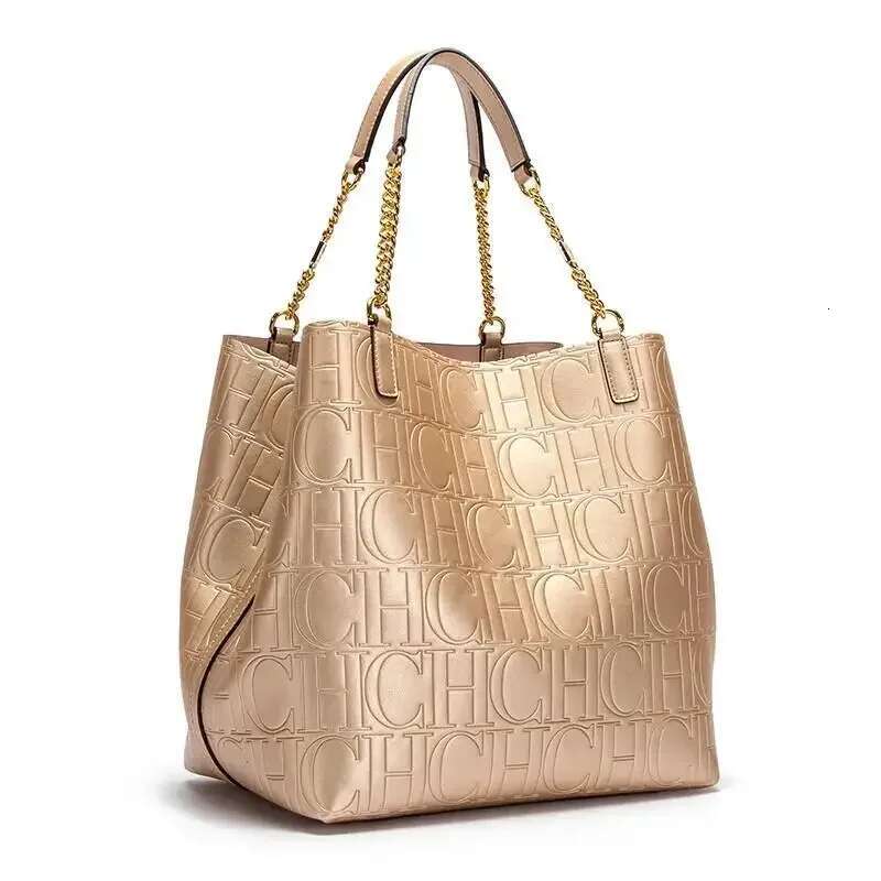 CH Women's Large-Capacity Tote Bag Superior Sense Of Solid Colour Simple Daily Commuting Fashion Style Ladies Versatile