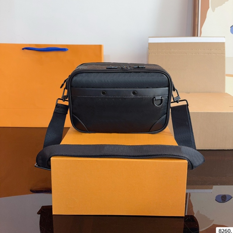 Designer Alpha Shoulder Bags Men Women Embossing Leather Crossbody Handbags sac luxe Men's Messenger Totes Luxury Purses