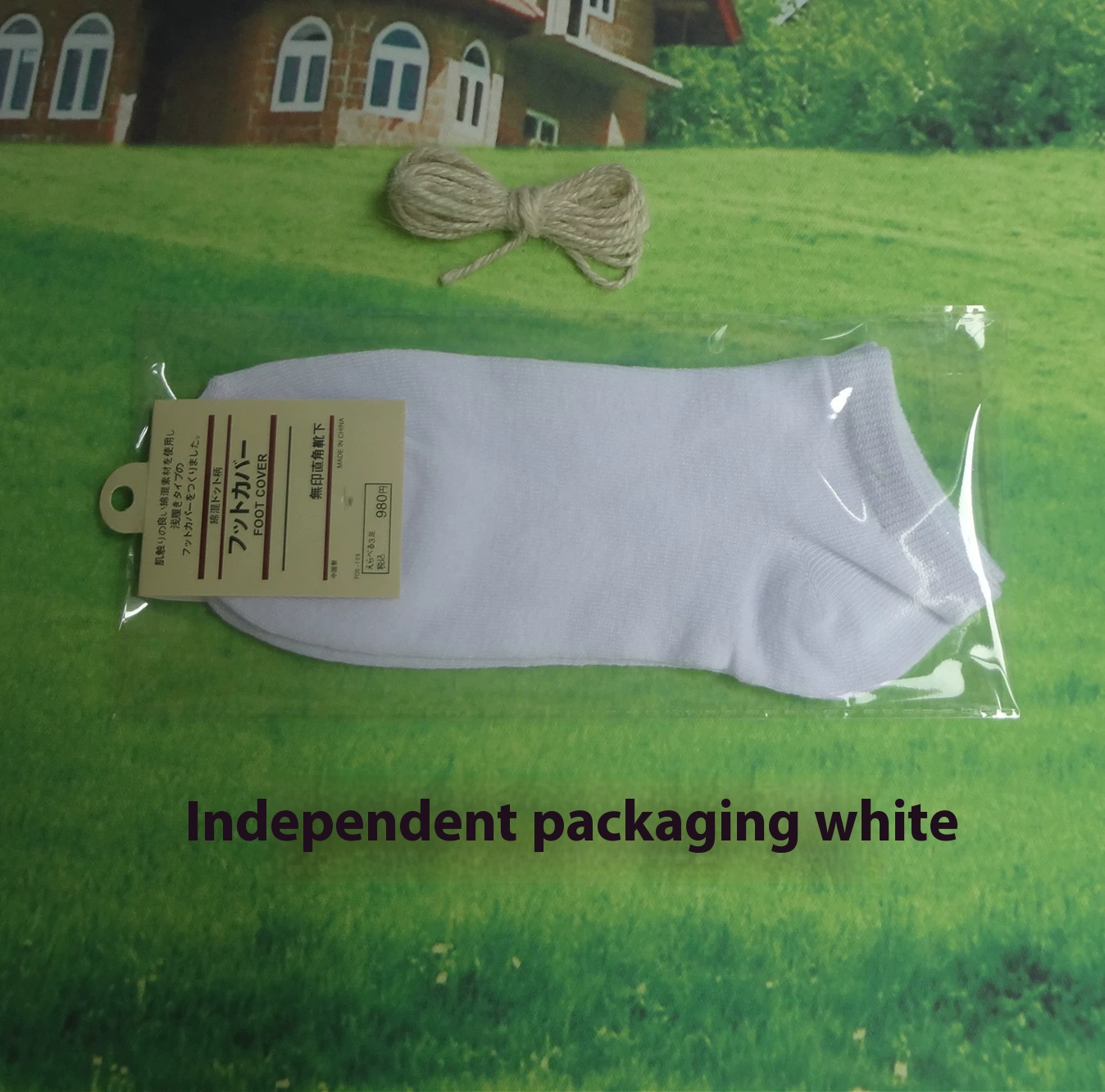 Flat solid color boat socks for Southeast Asia and hot regionsFlat solid color boat socks are breathable and comfortable! A pack of 10 pairs