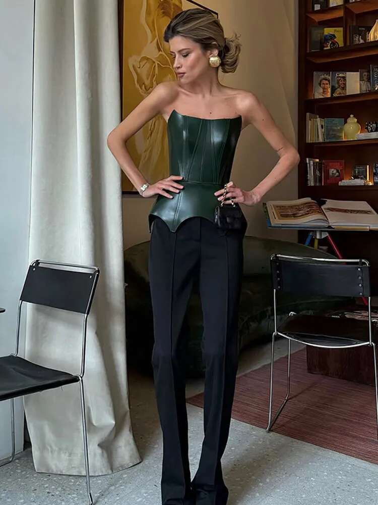 Fashion Women Leather Shirt 2025 New Chic Chest Wrapped Cropped Backless Sleeveless Blouse Summer Female High Street Party Top