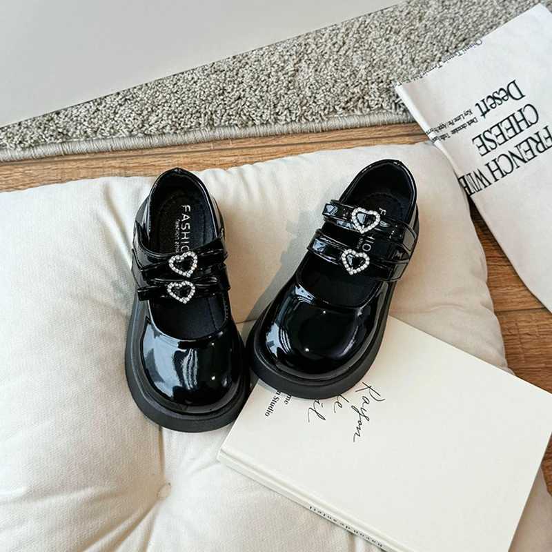 Spring Wine Childrens Leather Shoes Red and Black Elegant Girl Mary Jens Short and Fat Hook and Loop Beautiful and Comfortable Childrens Shoes 26-36XJ