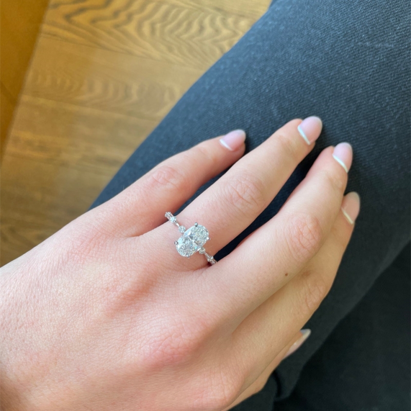 Jewelry 18K White Gold 2.0 Carat Oval Cut Lab Diamond Engagement Ring For Women IGI Certificate CVD HPHT E VS1 Diamond Wedding Gold Ring