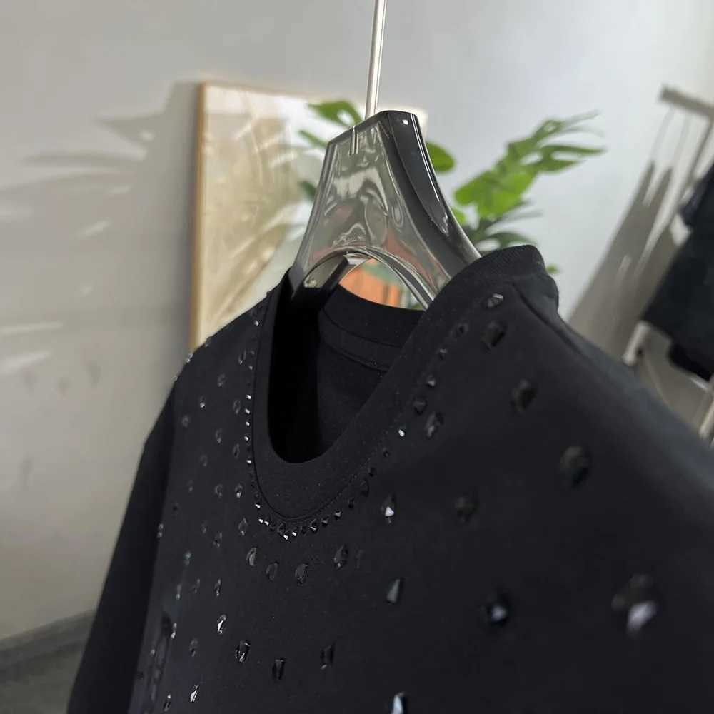 Mens T-Shirt Y2k Sanskrit Rhinestone Decoration T-Shirt Summer Strtwear Gothic Rock Shiny Fashion Short Slve Top Men 2024C250331