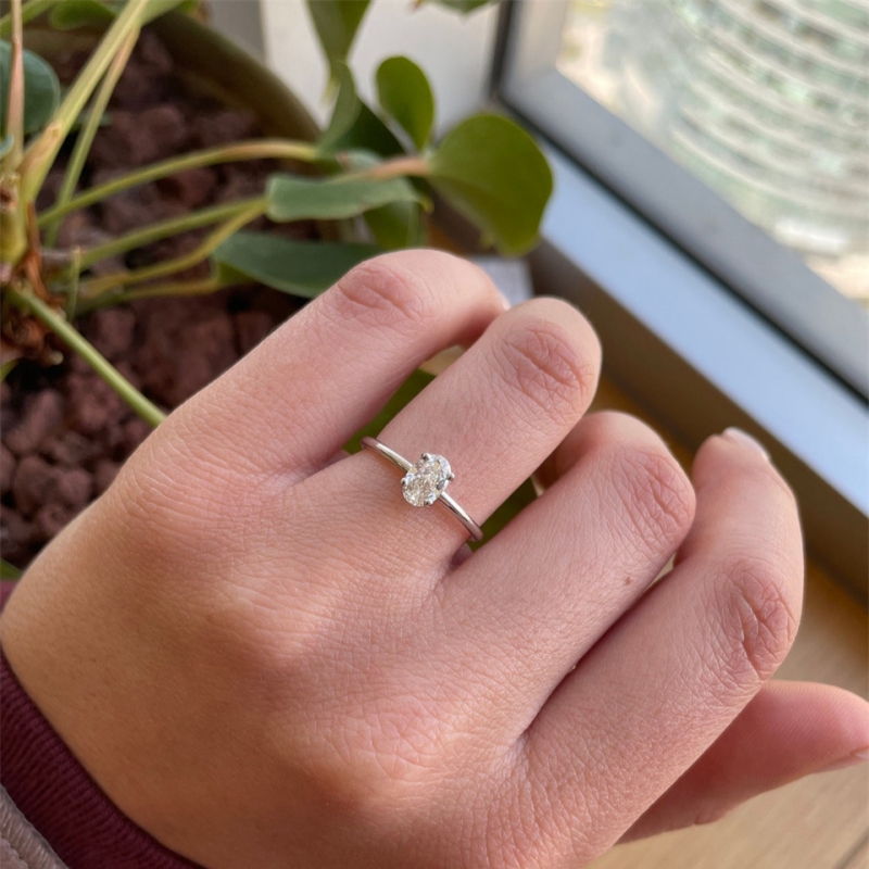Jewelry Simple Desigen Real Gold Ring 0.5 Carat Oval Cut Lab Grown Diamond Solitaire Engagement Womens Gold Ring 14K 18K Platinum 950 Available
