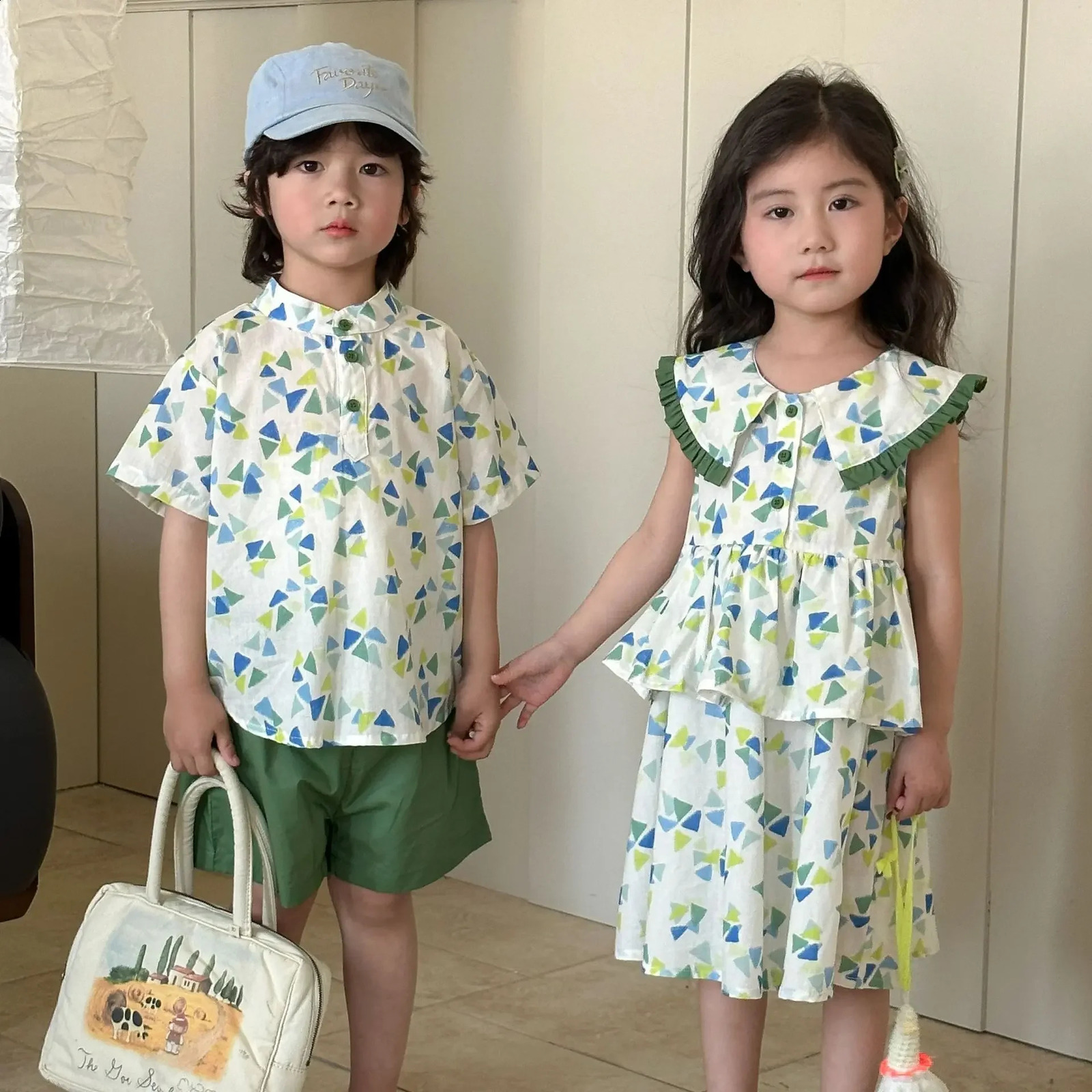 Brothers and sisters clothing suit 2025 summer baby casual wear or girls dress 110 years childrens 250325z