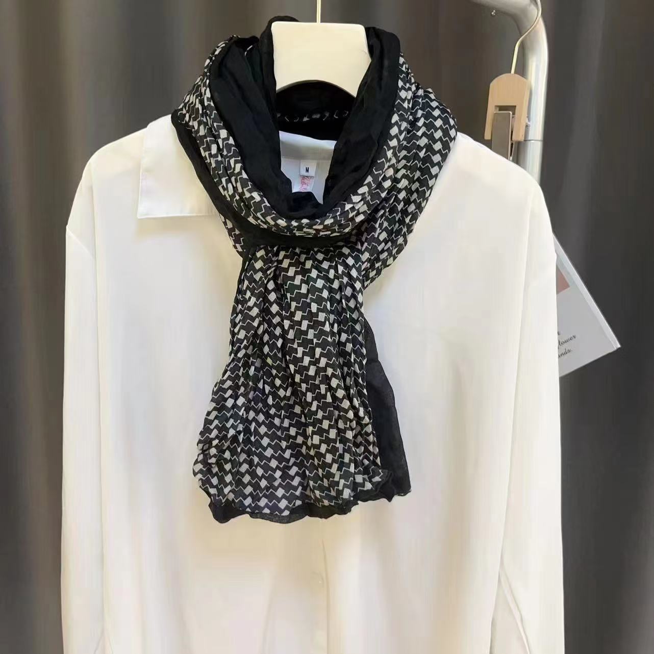 T384 cotton and linen pleated Korean scarf silk scarf female autumn and winter style fashionable and versatile student dual-use scarf outer shawl