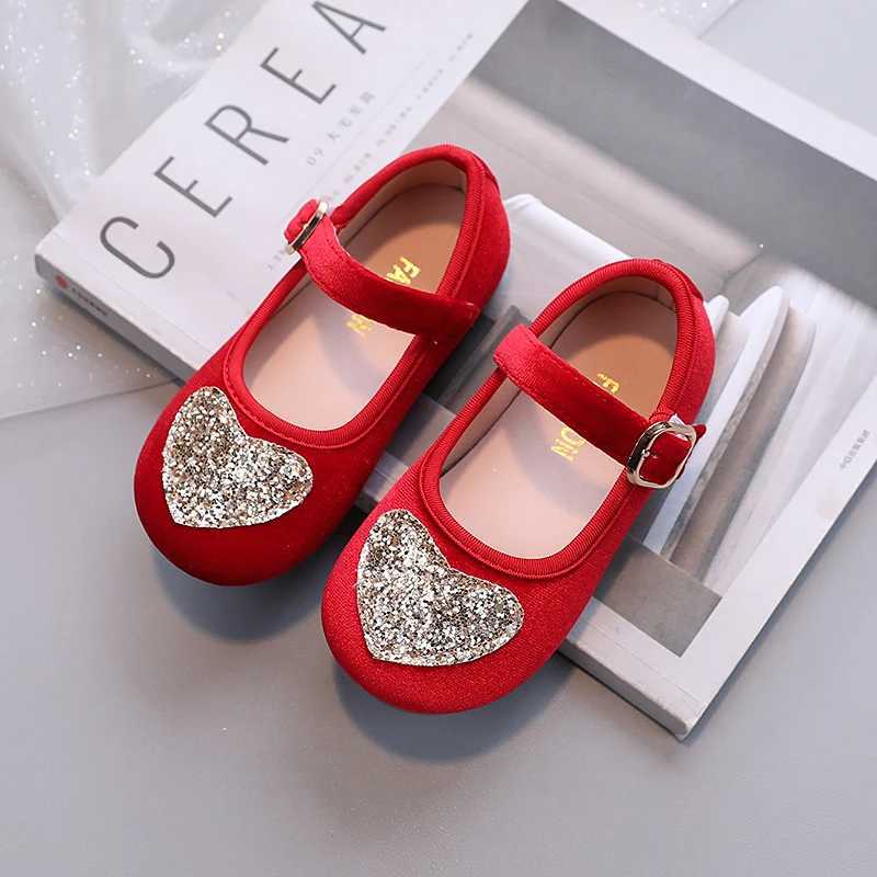 Mary Janes Love Heart Three color Velvet Childrens Flat Shoes Round Toes Beautiful Flexible Childrens Princess Shoes 23-33XJ250331