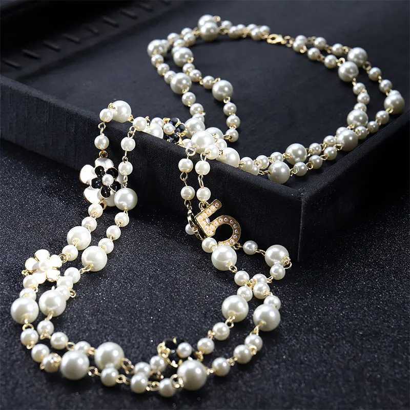 Luxury High Quality Jewelry CC Style Camellia Pearl Necklace Long Pendant Layered Collares de Moda Flower Party JewelryT250331