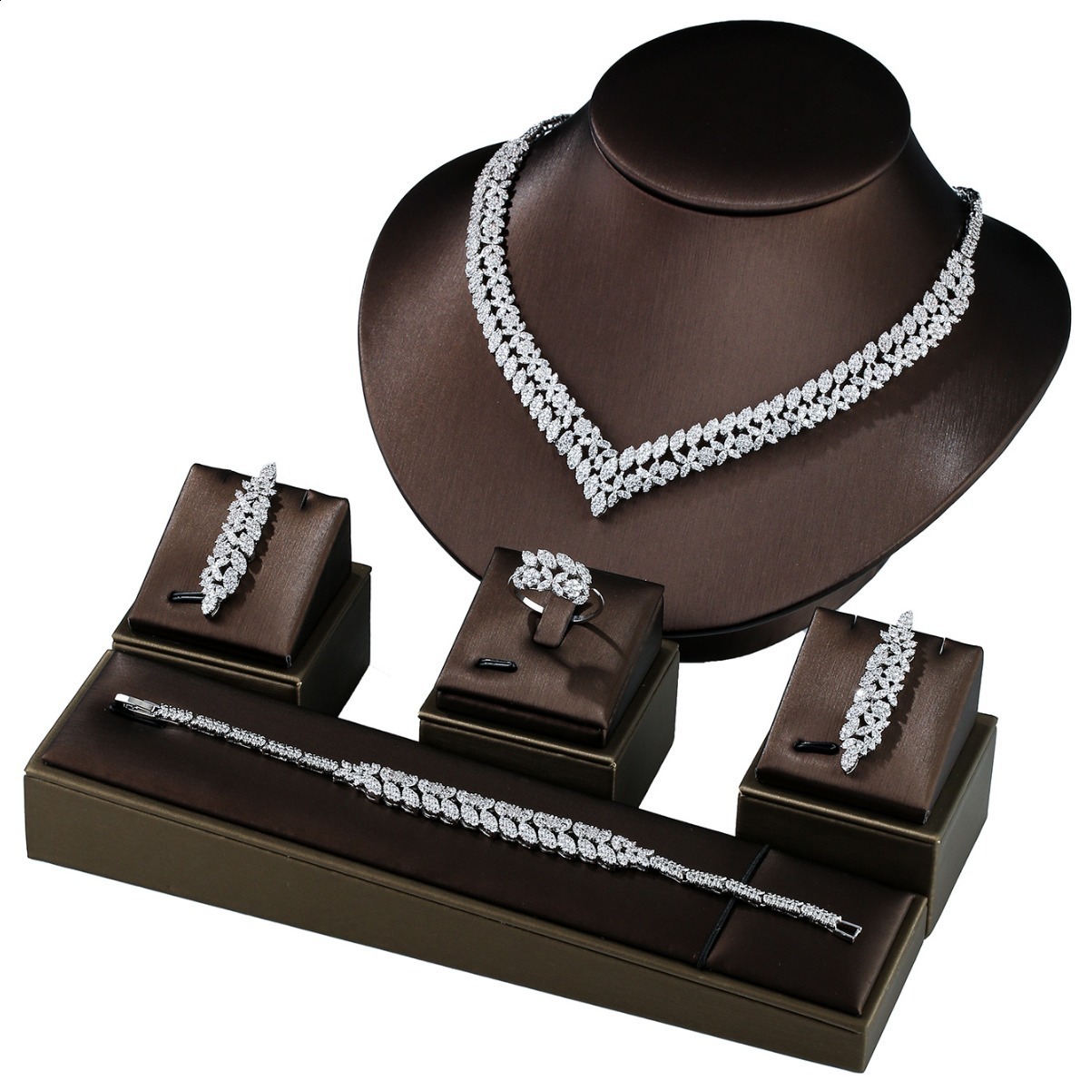 Nigeria 4pcs Bridal Zirconia Jewelry Sets For Women Party Dubai Nigeria platinum plating CZ Crystal Wedding Jewelry Sets 241016