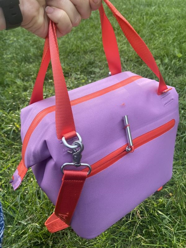 Lunch Bags Boxes All Day Julienne Mini Soft Cooler Box Recycled Polyester Carry-All for 40oz Cup Crossbody Bag with Phone Pocket for Mugs Accessories In Hand