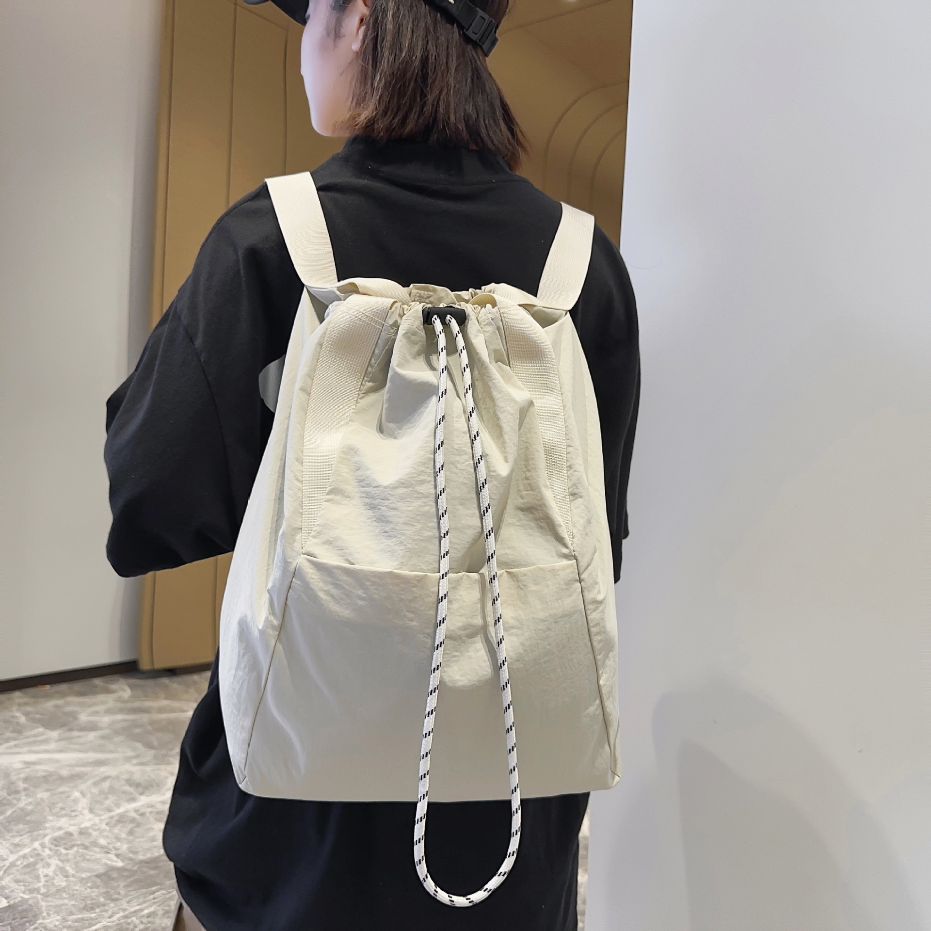 Travel backpack casual crossbody bag drawstring bag Large capacity backpack