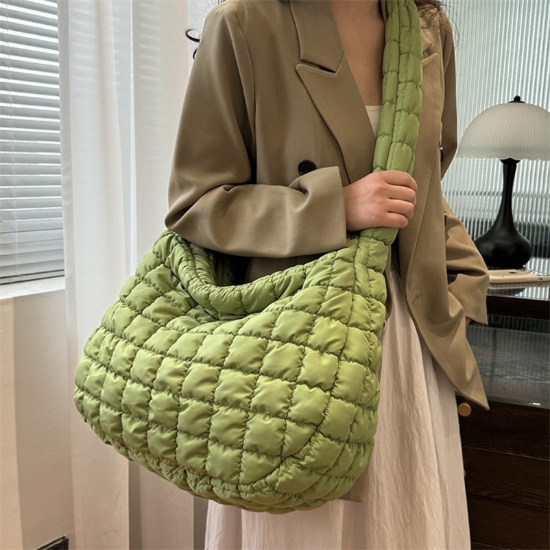 Padding Quilted Tote Bag Quilted Large Capacity Puffer Tote Bag Lightweight Solid Color Crossbody Purse Women Girls 250328