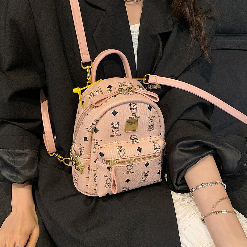 Cute bear print backpack 2025 new fashion all-in-one large capacity lightweight backpack
