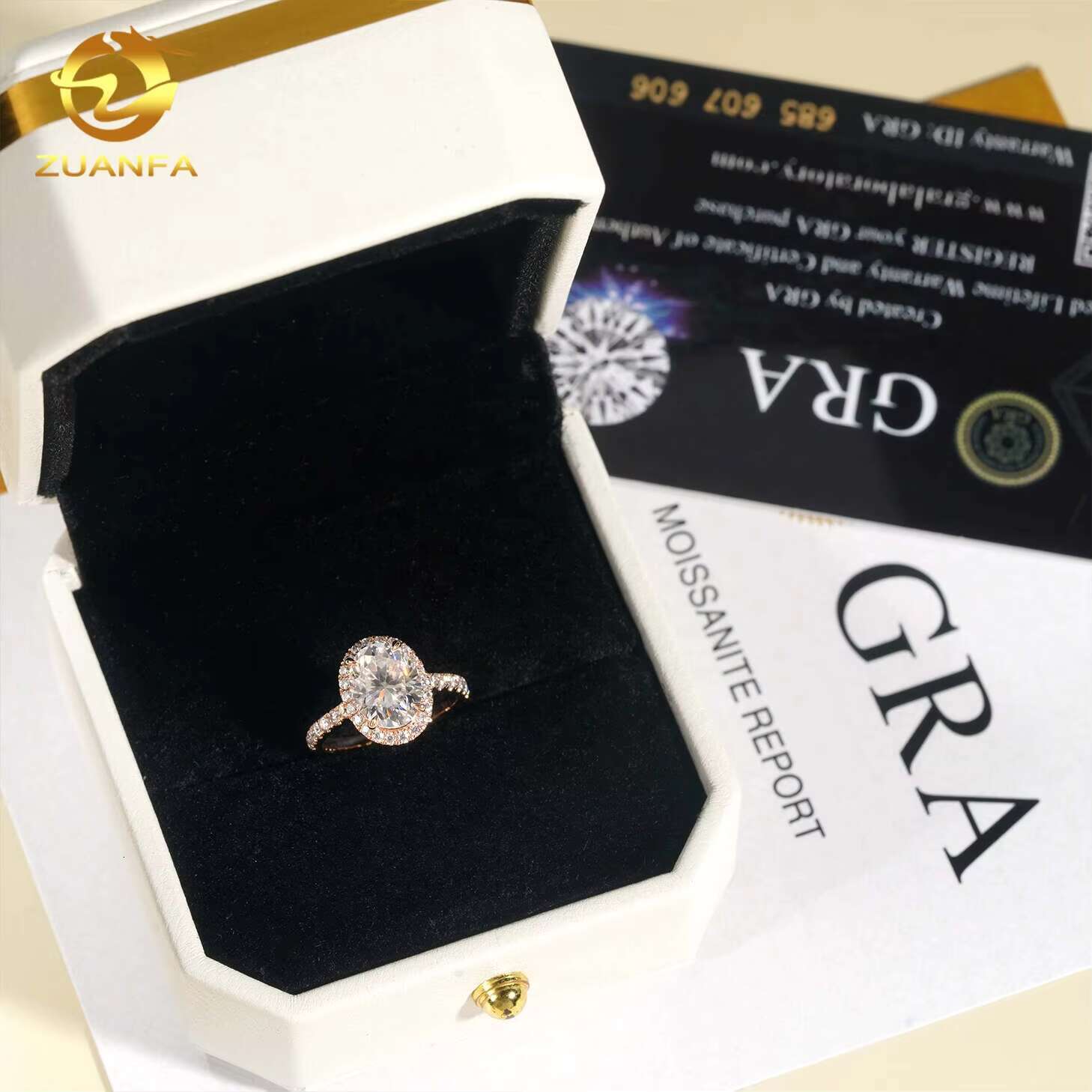 Hot Sale 1.5ct Halo Design 14k Rose Gold Moissanite Oval Diamond Engagement Ring for Wedding
