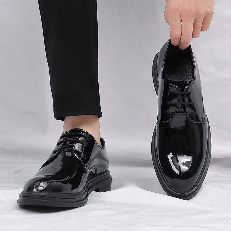 Shoes Mens Casual Patent Leather Dress Shoes: Hot Shiny Autumn Business Formal Wear 2025 :