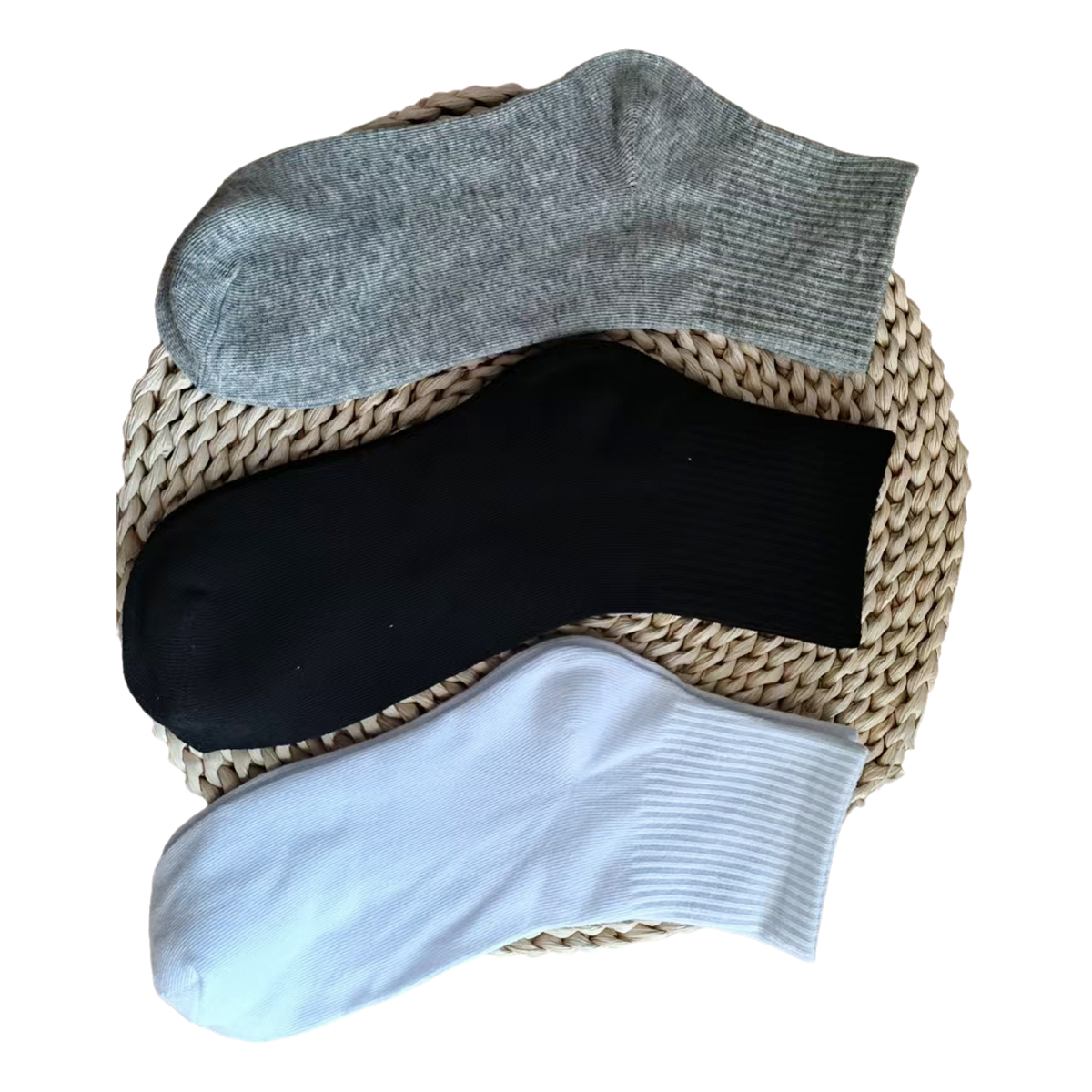 Combed cotton mid-calf socks are made of soft, comfortable combed cotton and are a must-have for high-end people and sports venues A pack of 10 pairs