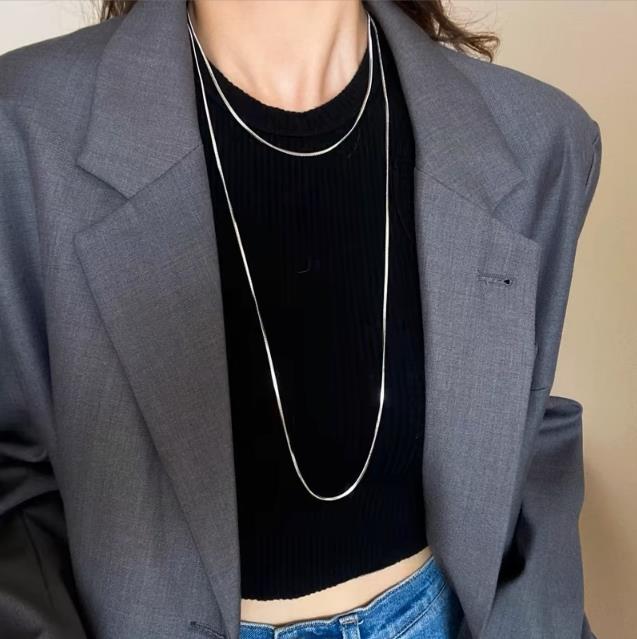 Versatile Silver Blade Design Chain Necklace - 925 Sterling Silver Jewelry Perfect for Gifts