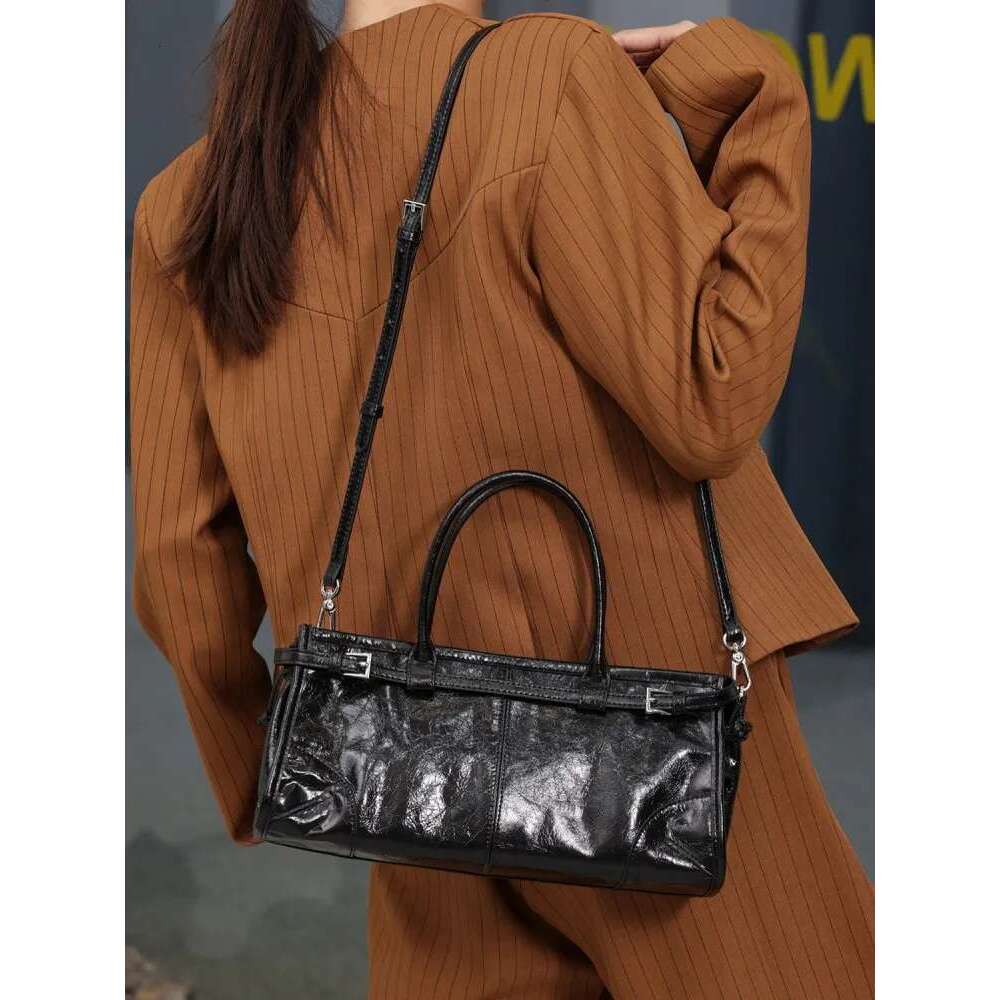 Women's Bags Women Oil Wax Cow Split Leather Moto Biker Shoulder Bag Designer Ladies Totes Handbag Casual Strap Crossbody Bags Solid Colors