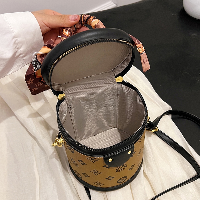 Free shipping New women's simple single shoulder crossbody bag Fashion printed small bag with silk scarf cylinder bag Everything handbag Black kh