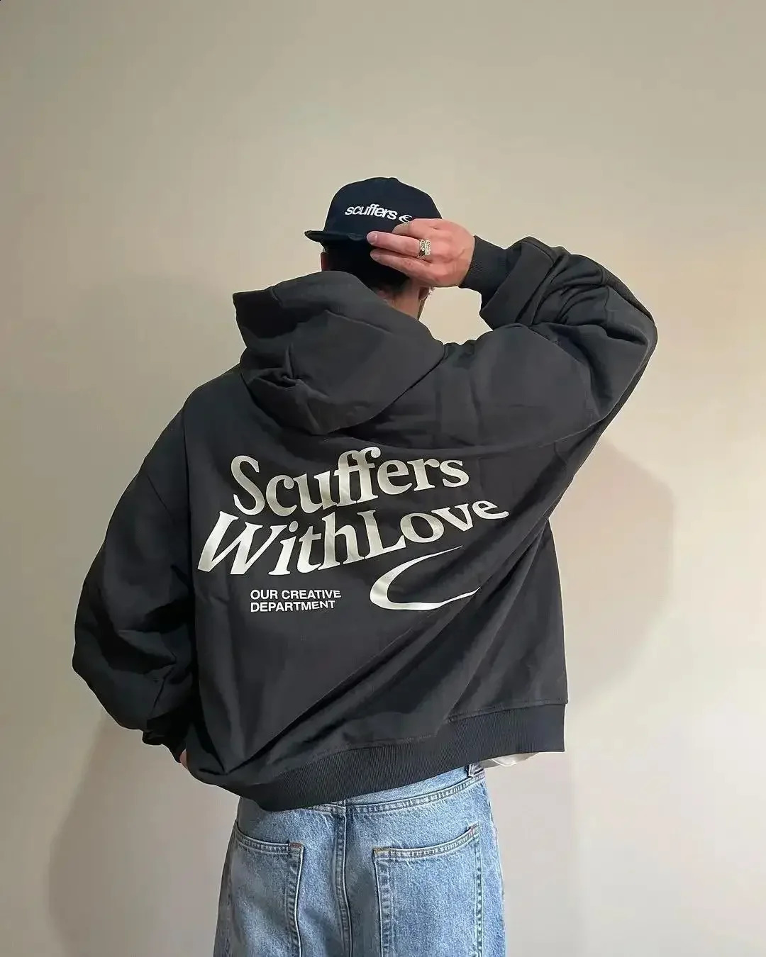 trend fashion mens and womens sports hoodies punk rock Y2K letter graphic 250322