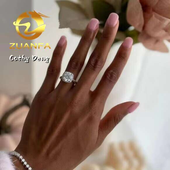 Real 18k Gold Plated 2Carat Cushion Cut VVS Halo Moissanite Engagement Ring for Women Solitaire Moissanite Diamond Promise Ring