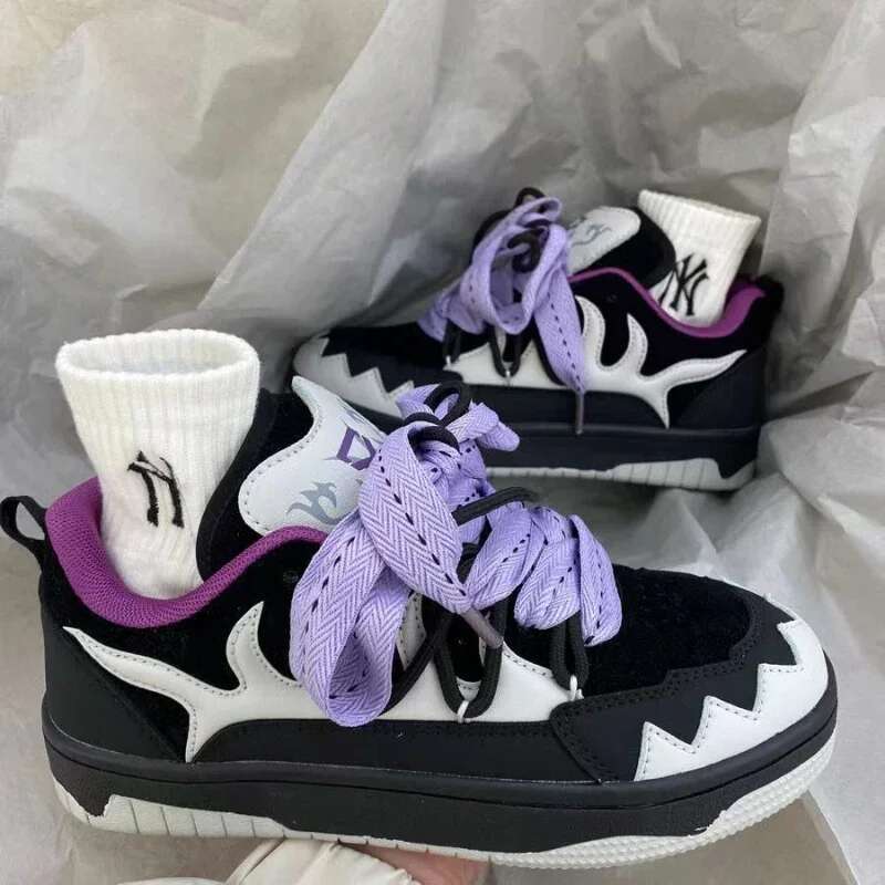 Designer Shoes 2025 New Sports Shoes Men's Retro Trend College Style Graffiti Couple Fashion Outdoor Men's Skateboard Shoes Men's And W