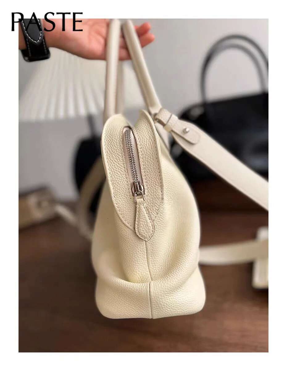 White Soft Large Capacity Women Tote With Contours Imported Cow Leather Business OL Ladies Shoulder Bag Cowskin Handbag