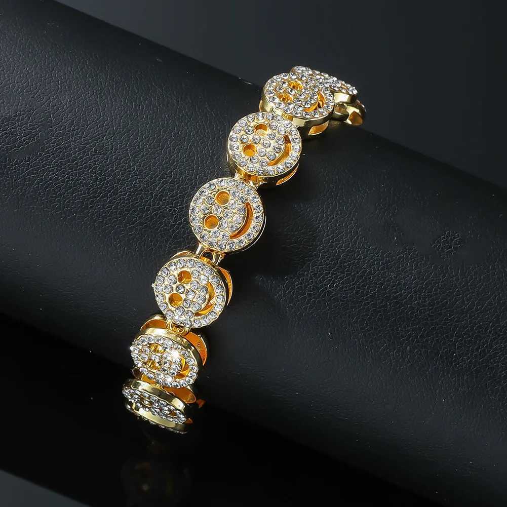 Smile Bracelet Facial Charm Bracelet Womens Hot Fashion Silver Gold Handmade Stainless Steel Cuba Bracelet GiftT250331