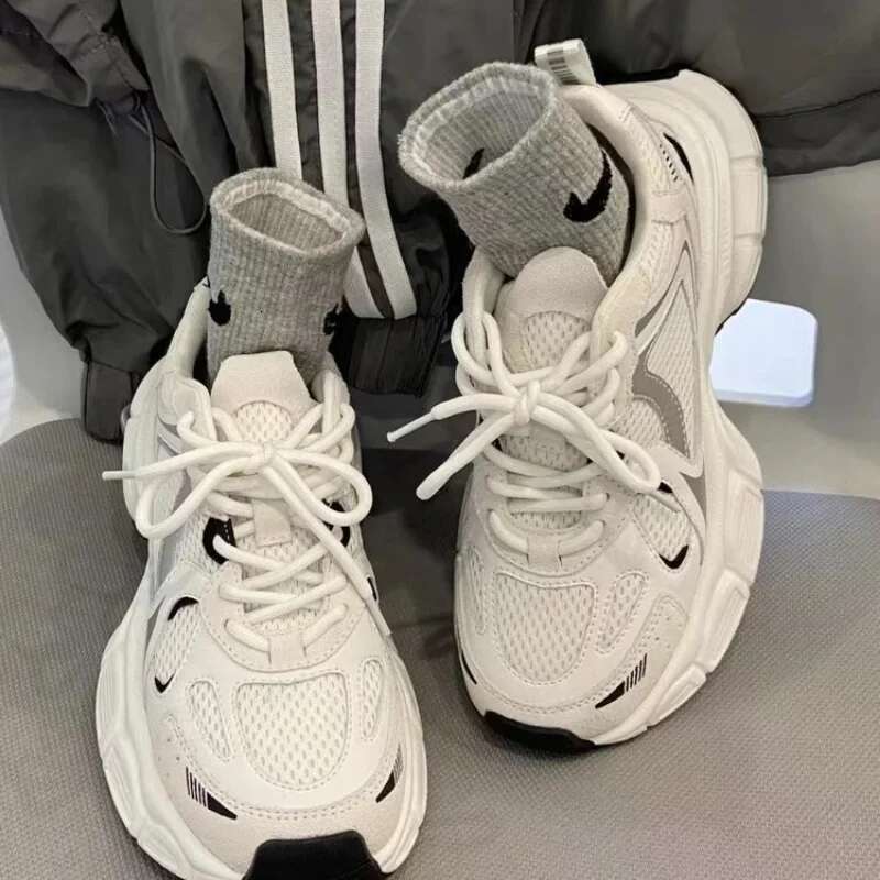 Designer Shoes 2025 Sports Shoes Mesh Breathable Women's Men's Sports Running Casual Women's Carnival Vulcanized Shoes Basket Women