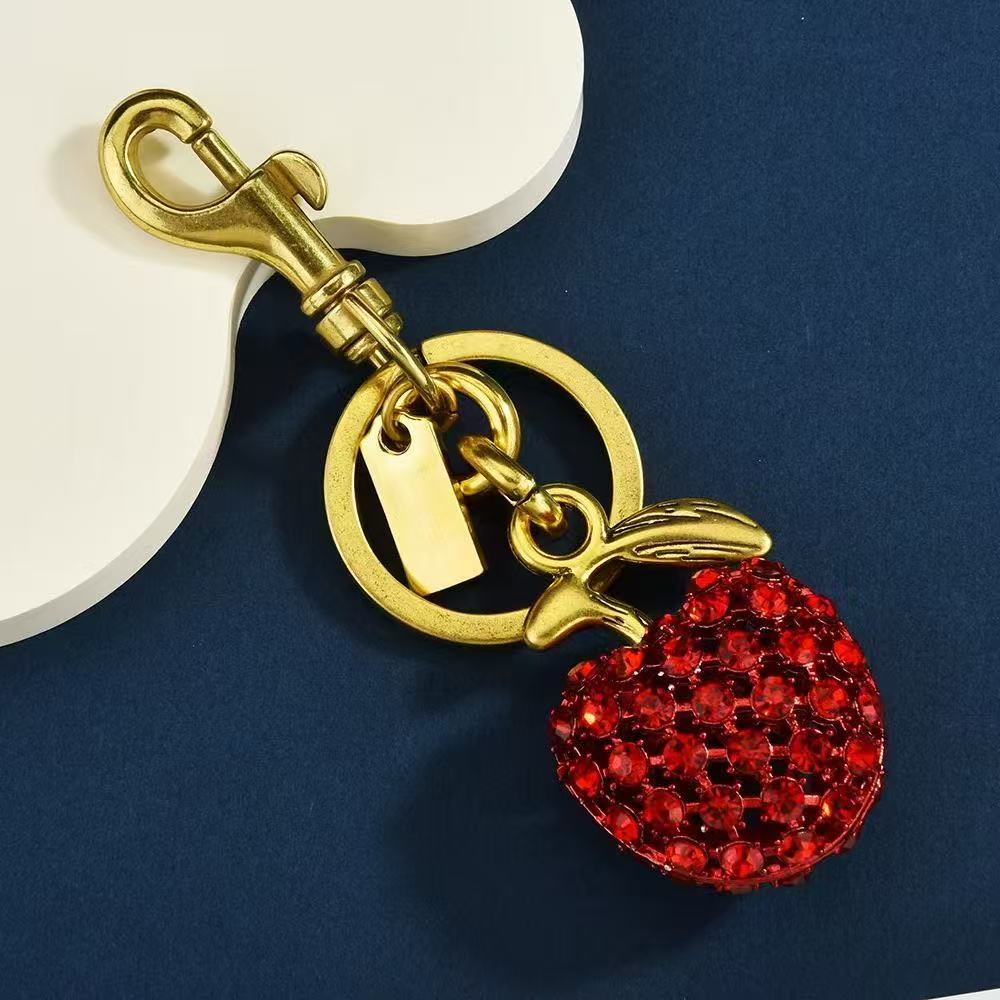 Key Holder Keychain Charms Apple Cherry Design Keychain Gold Plated Alloy Bag Charms with Diamonds Cute Wallet Key Holder L250928WM5K